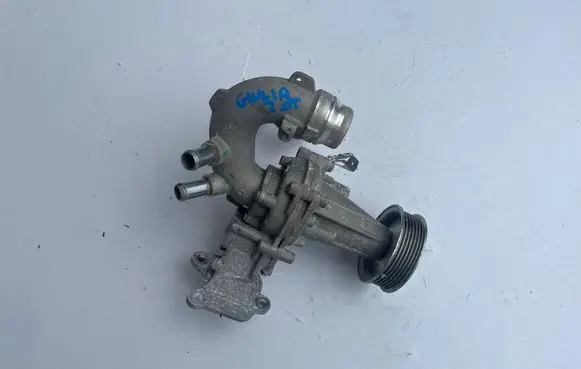 Alfa Romeo Giulia Water pump 05048124AB 2518175849 00500550280