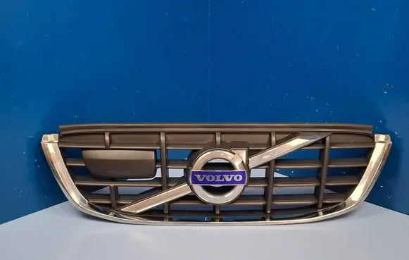 Volvo XC60 Front bumper upper radiator grill 30764559 31323000 31284338