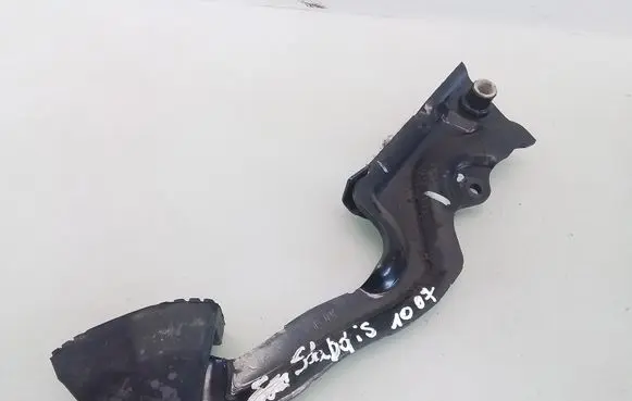 Peugeot 1007 Brake pedal