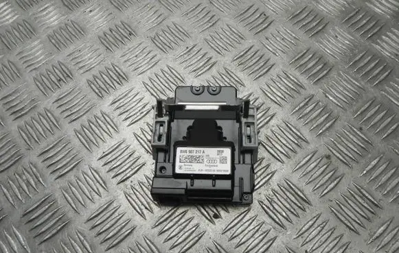Audi A5 8T 8F Front bumper camera 8W6907217A