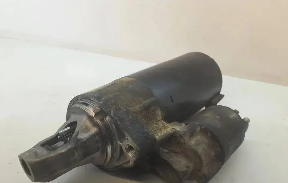 Mercedes-Benz ML W164 Starter motor A0061514101 001115049