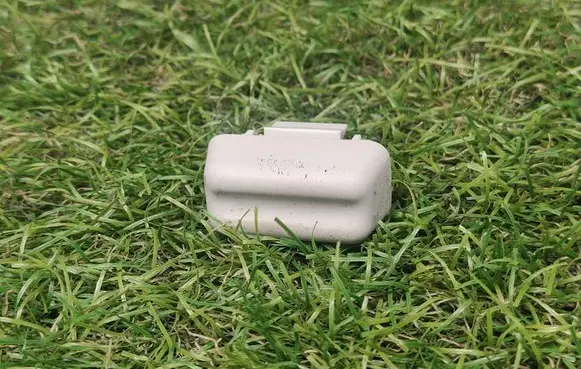 Sun visor clip/hook/bracket