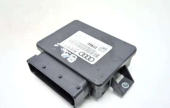 Audi A4 S4 B8 8K Hand brake control module 8K0907801H 32620205C