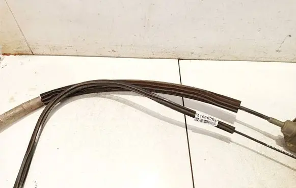 Volkswagen Golf IV Gear shift cable linkage 1j0713303