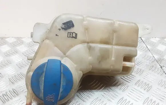 Audi A6 S6 C6 4F AdBlue liquid reservoir 4F0121403B
