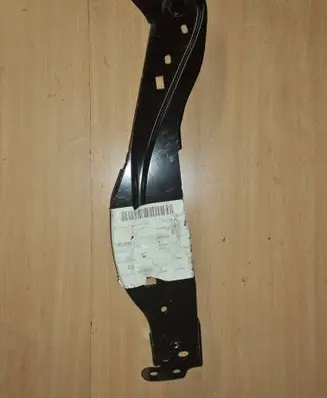 Opel Crossland X Radiator mount bracket 39054945
