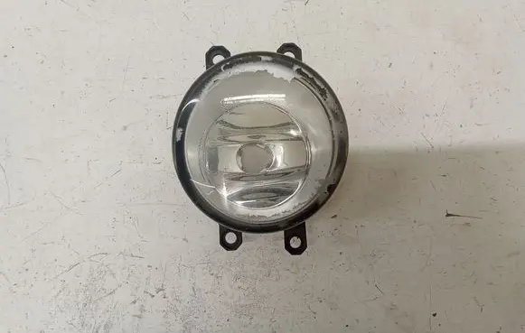 Toyota Avensis T250 Front fog light 812100D042