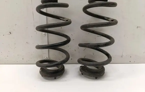 BMW 2 F44 Rear coil spring