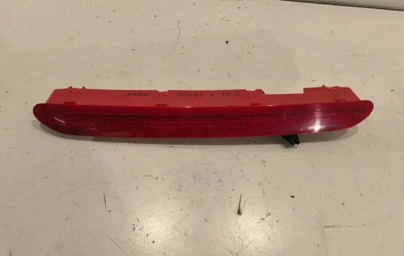 Volkswagen Golf V Third/center stoplight 1K6945097B