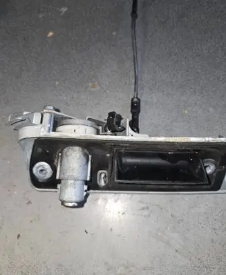 Volkswagen Caddy Rear door exterior handle 2K0827565H