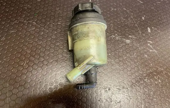Ford S-MAX Power steering fluid tank/reservoir 6G913R700DB