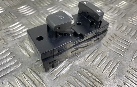 Infiniti QX80 Electric window control switch 254111V90A