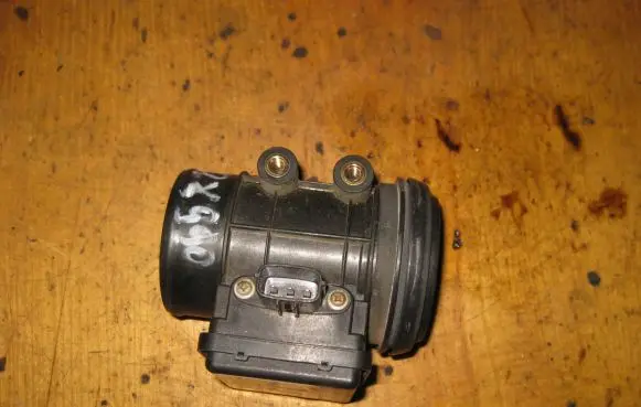Mazda 323 F Mass air flow meter