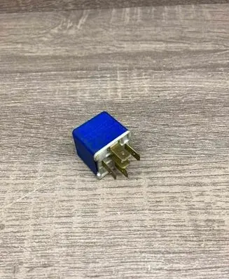 Volvo 850 Other relay 9130270 4RD00352052