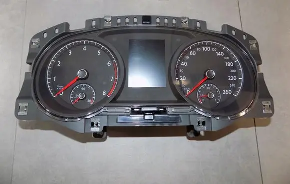 Volkswagen Golf VII Speedometer (instrument cluster) 5G1920640A