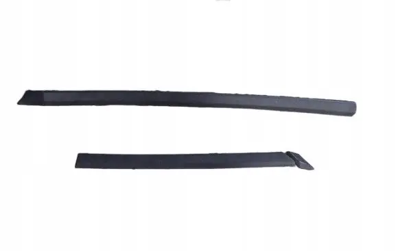 Volkswagen Golf III Front door trim (molding) 1H48535161H4853754