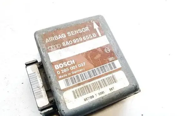 Audi A6 S6 C4 4A Airbag control unit/module 8A0959655B 0285001037