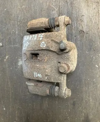 Hyundai Santa Fe Rear brake caliper