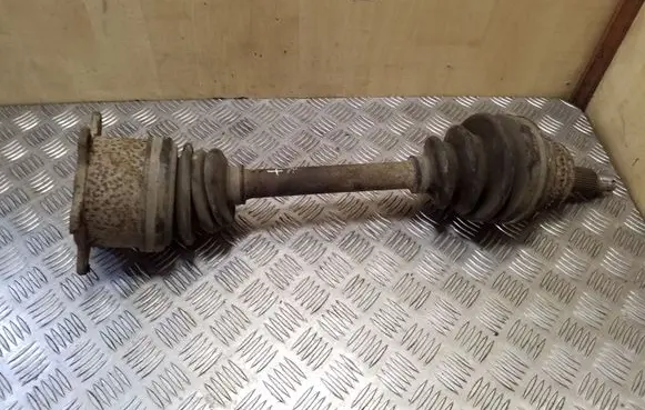 Mitsubishi Pajero Rear driveshaft