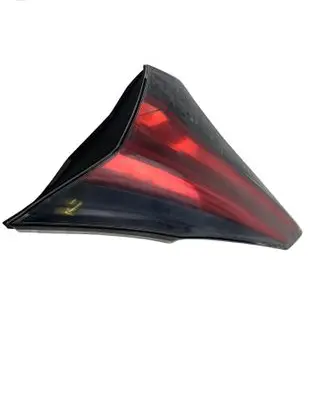 Tailgate rear/tail lights