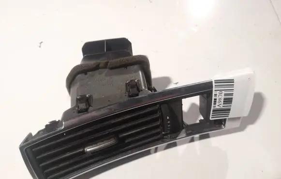 Dash center air vent grill