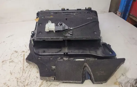 Audi A6 S6 C6 4F Other center console (tunnel) element 4F1857035CMOK
