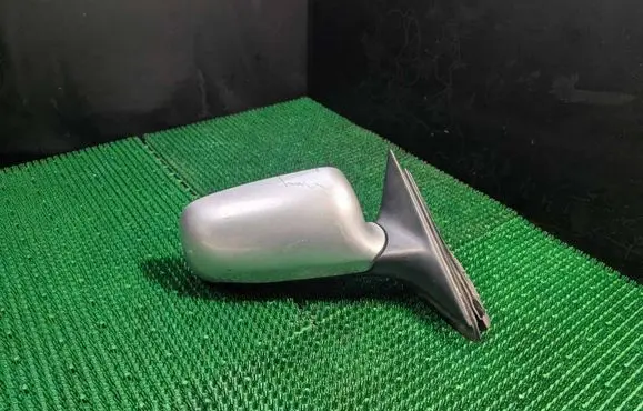 Audi A3 S3 8L Front door electric wing mirror RS0225342