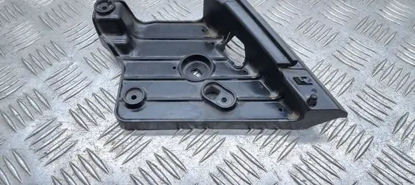 Nissan Qashqai Front bumper mounting bracket