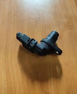 Mercedes-Benz C W203 Camshaft position sensor 0005452584