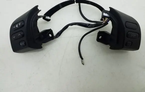 Toyota Corolla Verso AR10 Steering wheel buttons/switches 8425064020