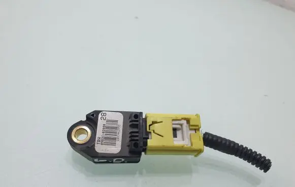 Toyota Auris 150 Airbag deployment crash/impact sensor 8983102080