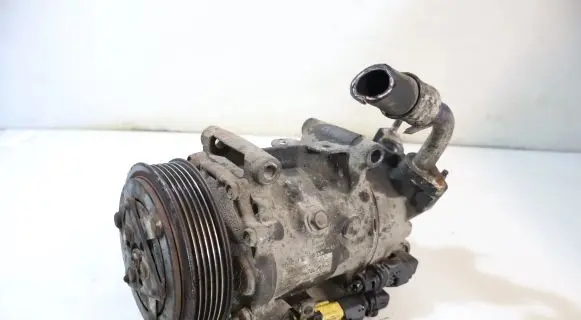 Peugeot 308 Air conditioning (A/C) compressor (pump)