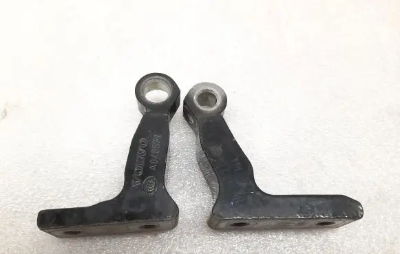 Volvo XC90 Rear door upper hinge 31424587