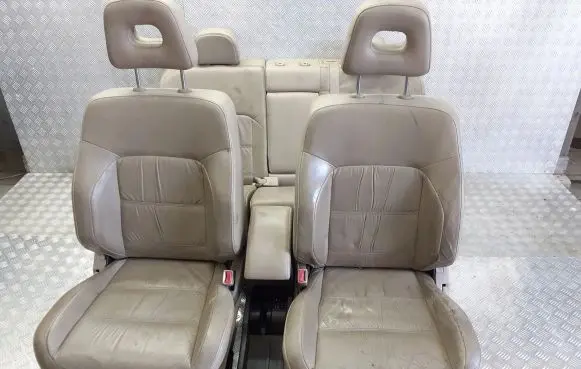 Nissan X-Trail T30 Seat set 