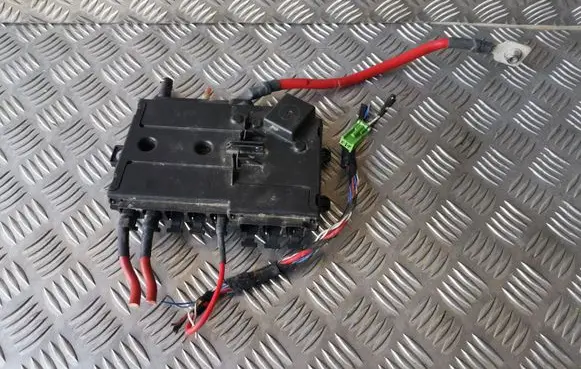 Mercedes-Benz E W213 Fuse module A2135406200