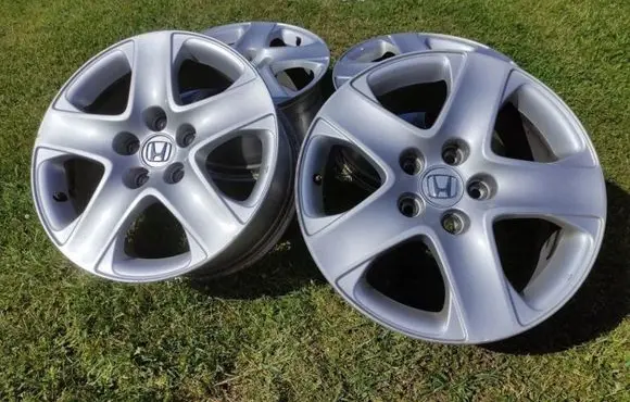 Honda Civic X R17 alloy rim 5X120
