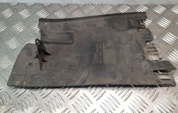 Opel Vivaro Rear bumper underbody cover/under tray 8200066570