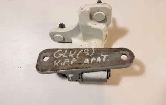 Mercedes-Benz GLK (X204) Front door lower hinge 