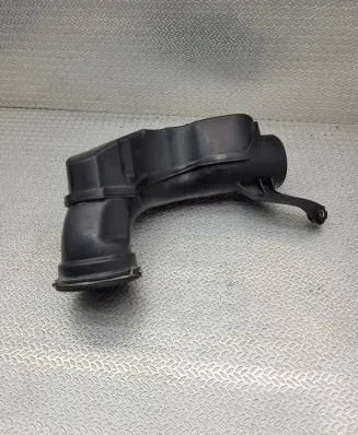 Volvo XC60 Intercooler hose/pipe 31319698