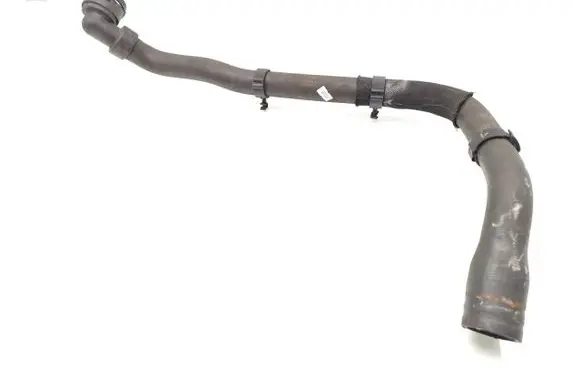 Land Rover Range Rover Evoque L538 Engine coolant pipe/hose BJ32-8260-AD S4000256