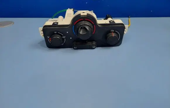 Renault Modus Climate control unit 030967W 69590001