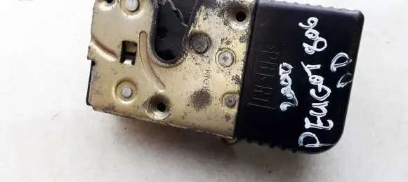 Peugeot 806 Front door lock