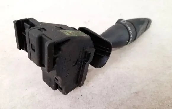 Ford Focus Wiper control stalk 98ag17a553dc