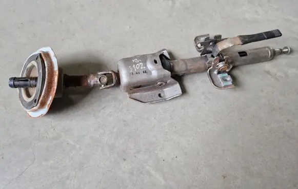 Mitsubishi L200 Steering column universal joint