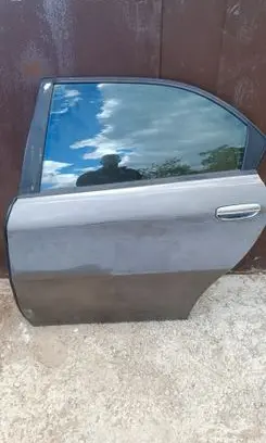 Alfa Romeo 166 Rear door
