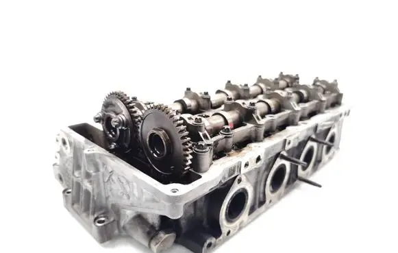 BMW 3 E90 E91 Engine head 7810465 7797511