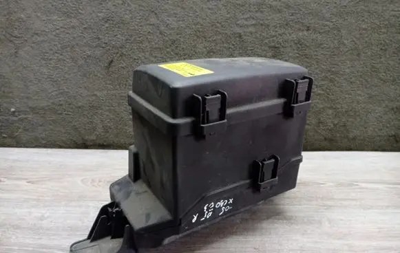Volvo XC90 Fuse box set 8645259