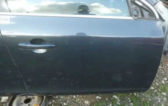 Volvo S60 Front door