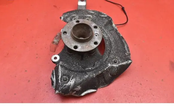 BMW 7 F01 F02 F03 F04 Front wheel hub spindle knuckle 