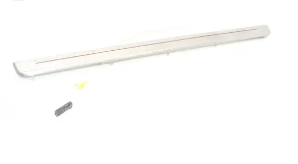 Volkswagen Golf VII Front sill trim cover